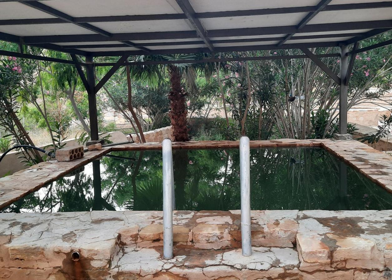 Afra Hot Springs Chalets At-Tafilah Ngoại thất bức ảnh